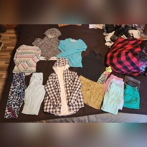 Girls Clothing Lot! 10/12